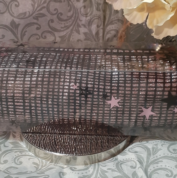 Mac cosmetics lip gift set - Picture 4 of 4